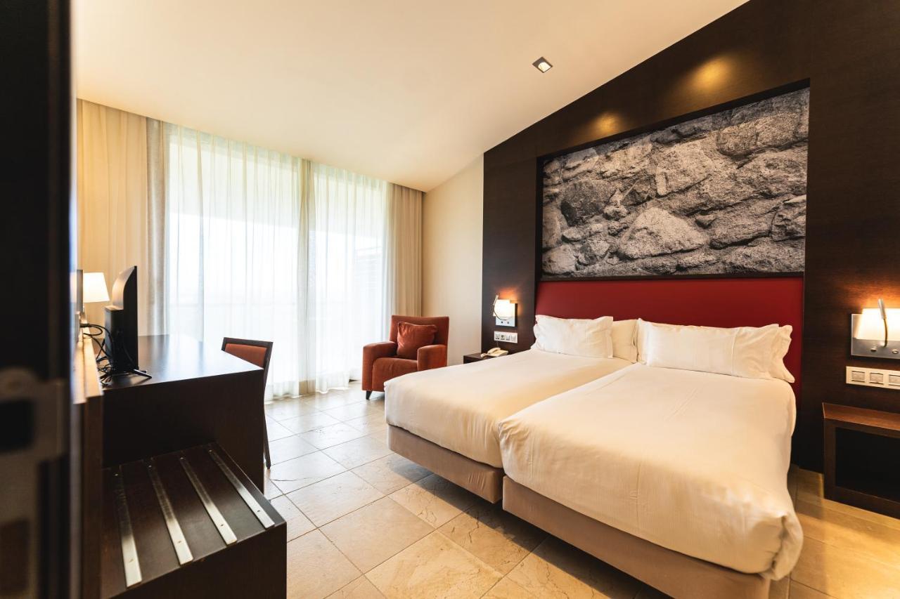 Hotel Mas Sola Santa Coloma De Farners Buitenkant foto