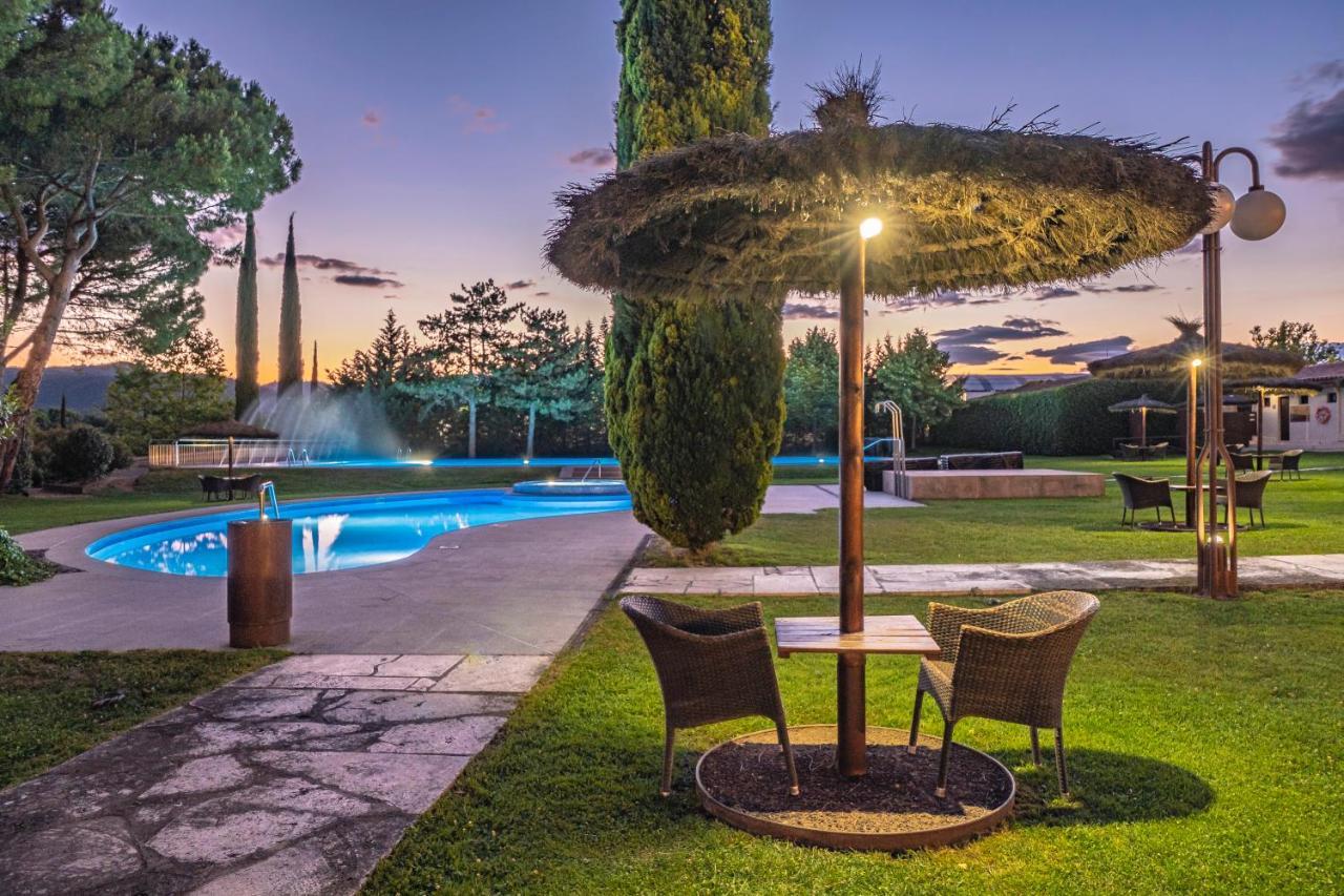 Hotel Mas Sola Santa Coloma De Farners Buitenkant foto